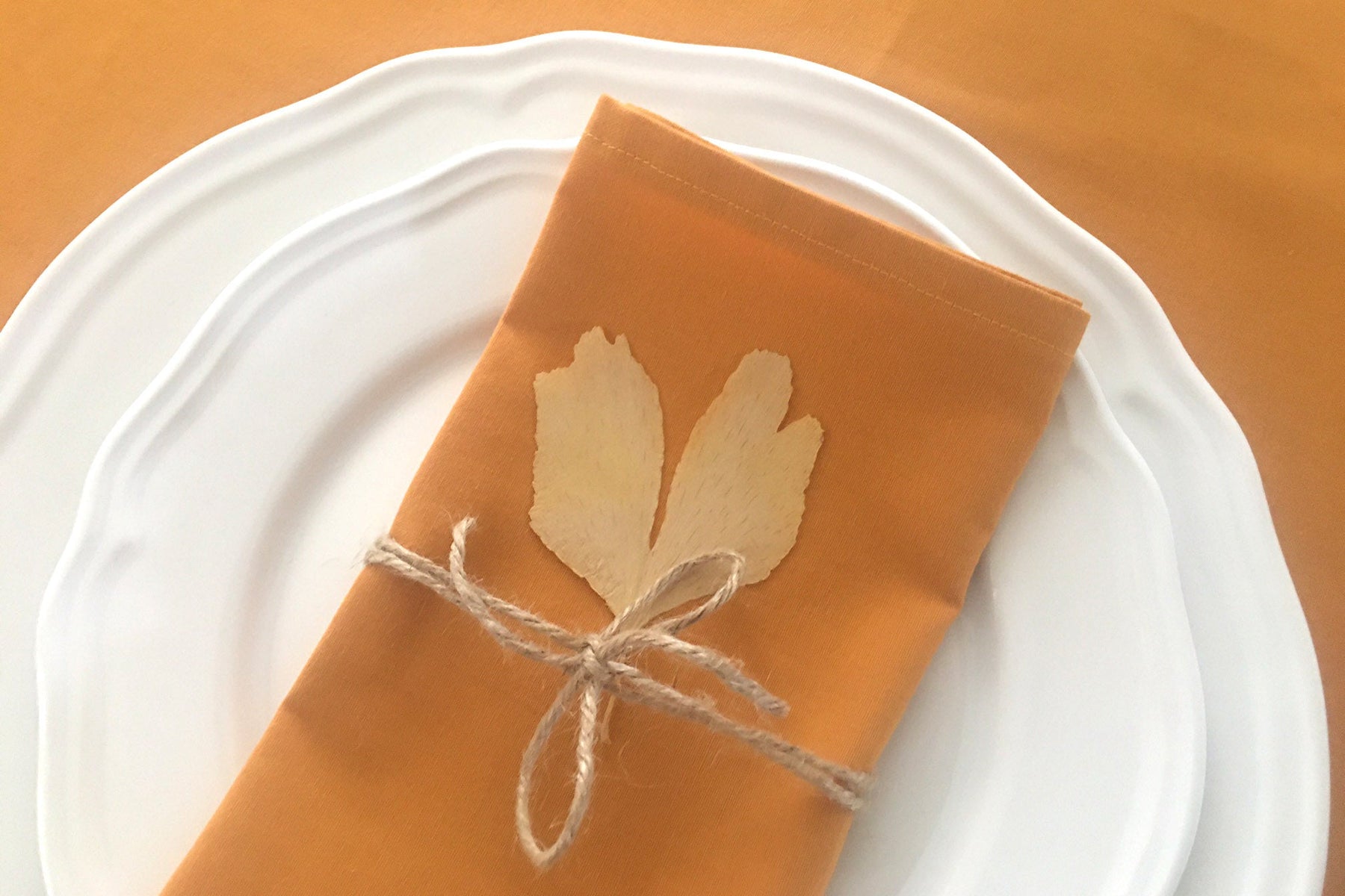 Tutoriel : comment coudre une serviette de table ? - tissuspipi.com