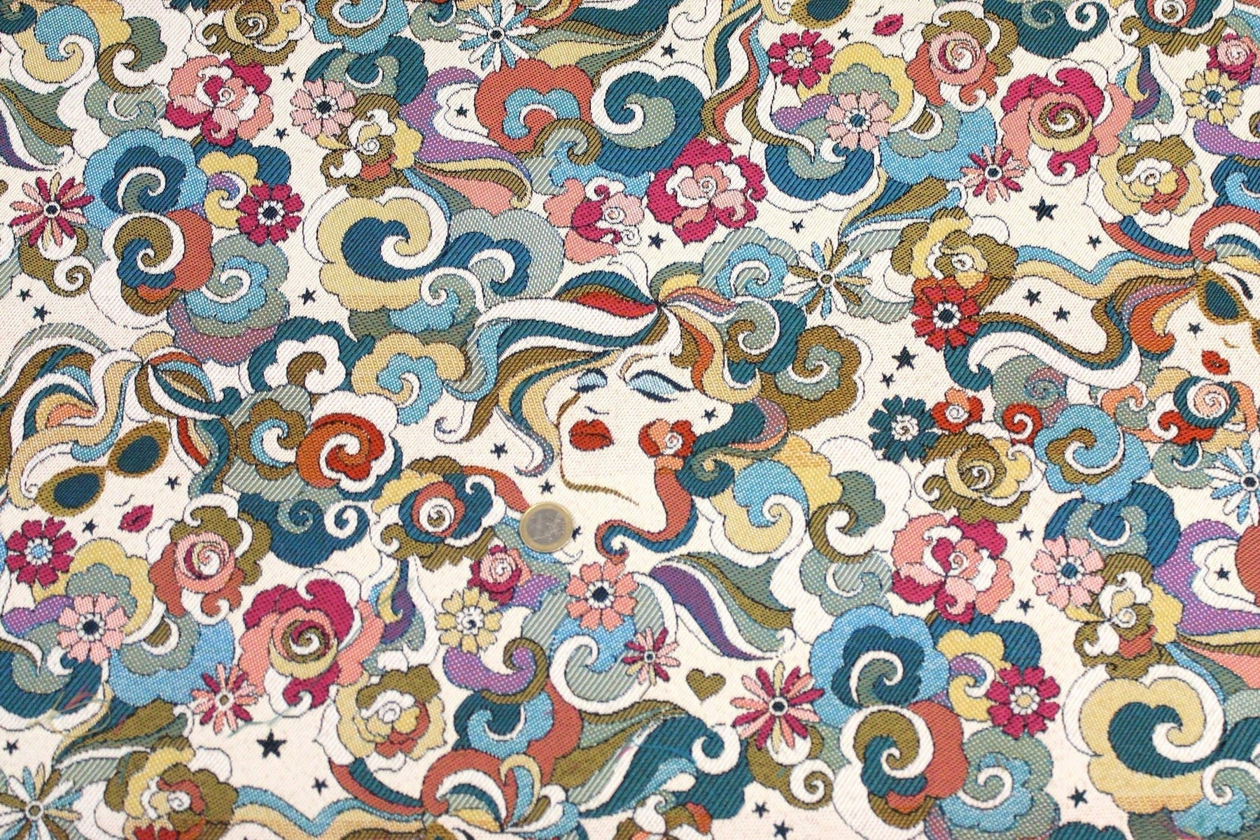 Tissu Jacquard Seventies : la tendance et le made in France - tissuspipi.com
