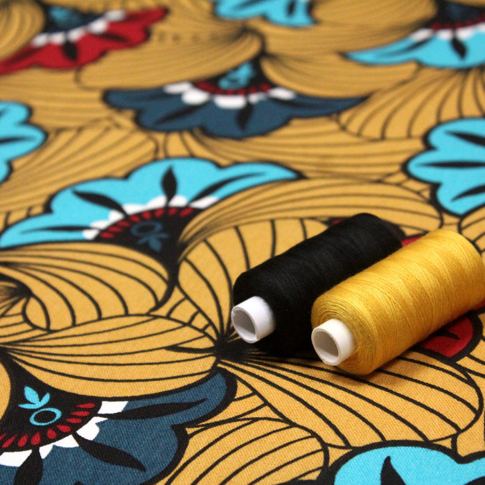 Quelle couleur de fil utiliser pour coudre un tissu ? - tissuspipi.com