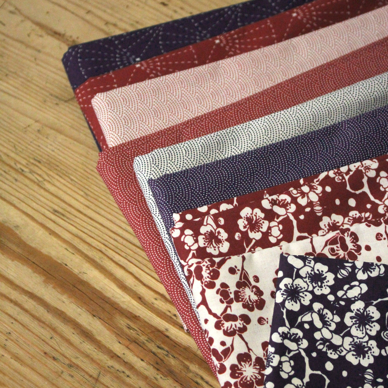 Collection motifs japonais : JAPON INDIGO - tissuspipi.com