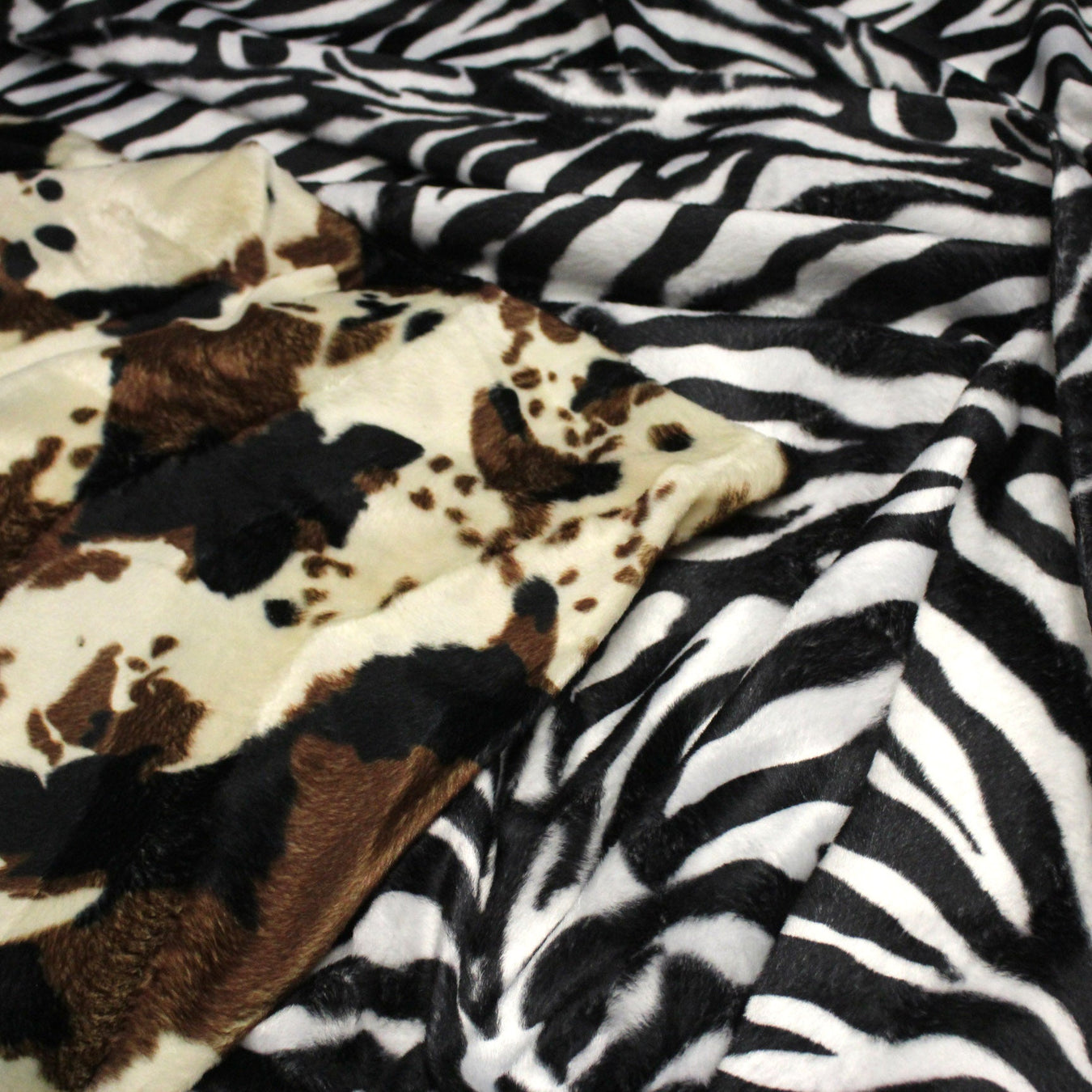 Imprimés animaliers : coton, velours, viscose... - tissuspipi.com