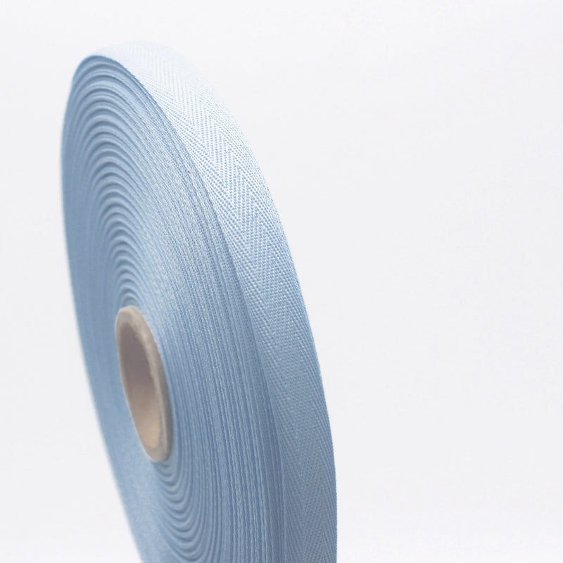 Ruban de sergé bleu gris 10mm - Galette de 50 mètres - Fabrication française - tissuspipi.com