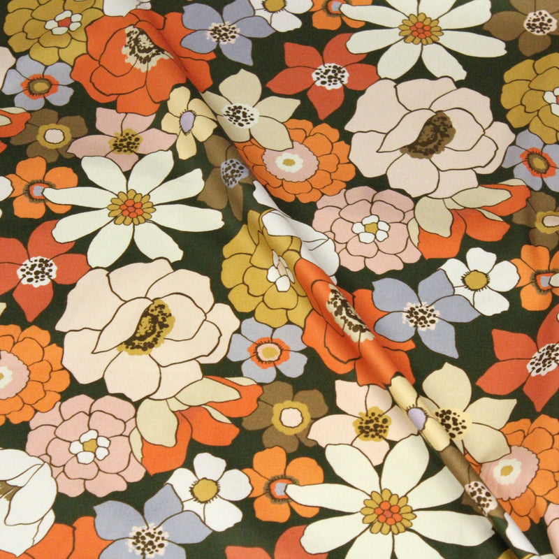 Tissu gabardine de coton SUZANNE imprimé fleurs rétro : bleu, rouille, olive - OEKO - TEX STANDARD 100 - tissuspipi.com