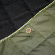 Tissu matelassé recto vert kaki, verso noir - Fabrication italienne - tissuspipi.com