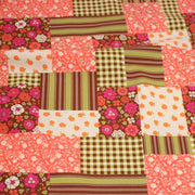 Tissu cotonnade motif patchwork imprimé floral et multicolore, tons roses, verts marrons, écrus - OEKO - TEX STANDARD 100 - tissuspipi.com