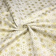 Tissu coton NOËL écru aux hexagones & étoiles des neiges dorés - OEKO - TEX - tissuspipi.com