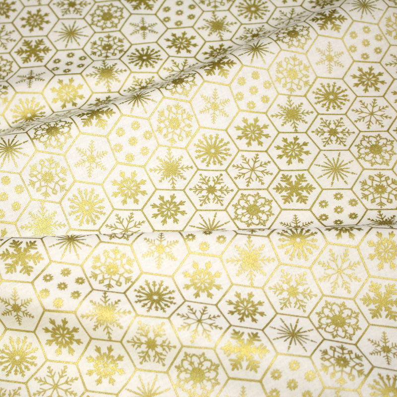 Tissu coton NOËL écru aux hexagones & étoiles des neiges dorés - OEKO - TEX - tissuspipi.com