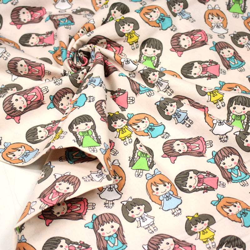 Tissu popeline coton aux petits filles façon bande dessinée - tissuspipi.com