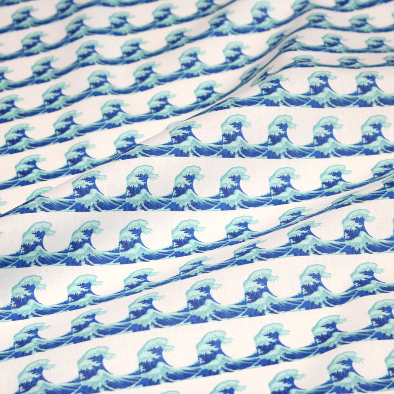 Tissu cotonnade imprimée EMOJI VAGUES HOKUSAI - OEKO - TEX STANDARD 100 - tissuspipi.com