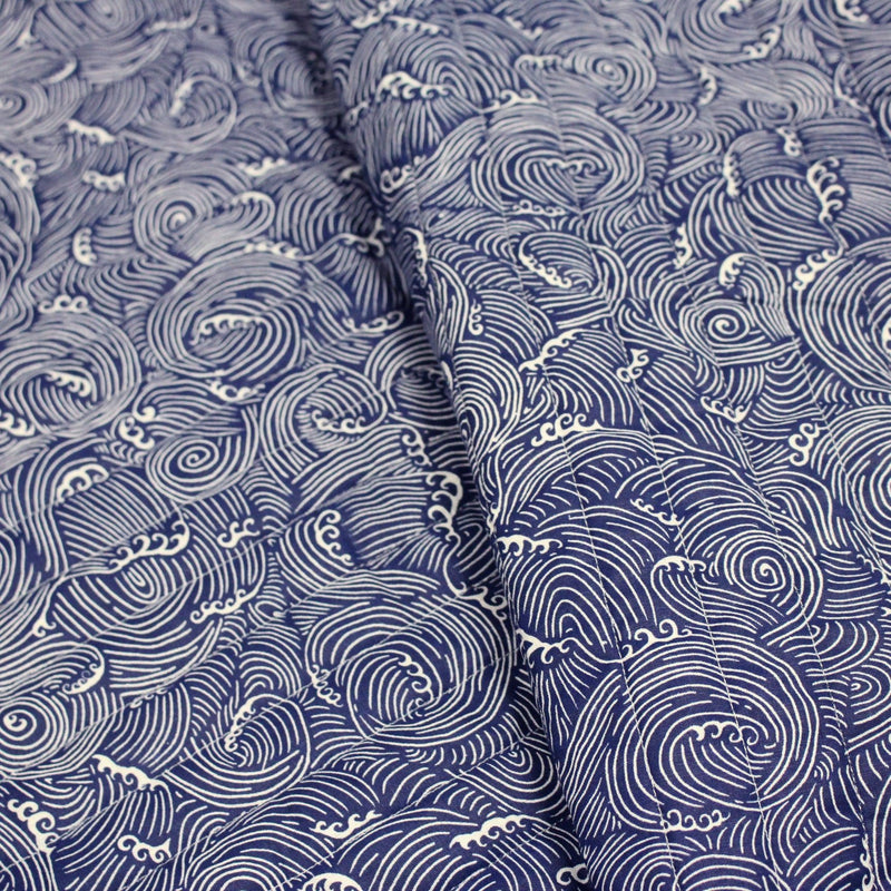 Tissu matelassé Vagues japonaises bleues & blanches, Hokusai - OEKO - TEX - tissuspipi.com