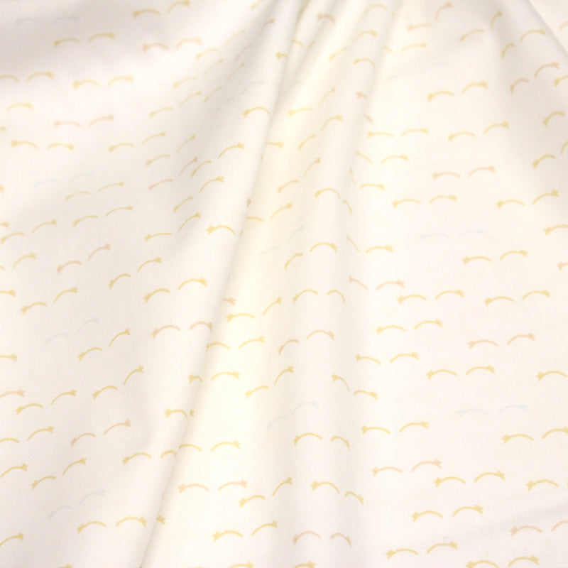 Tissu popeline coton les étoiles filantes jaunes, fond blanc