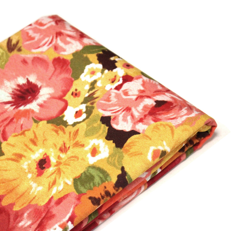 Tissu gabardine coton imprimée fleuri Vintage jaune, rouge, rose - OEKO - TEX STANDARD 100 - tissuspipi.com