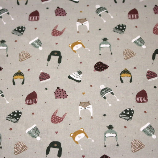 Tissu coton NOËL gris aux chapeaux, bonnets et chapkas - OEKO - TEX - tissuspipi.com