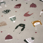 Tissu coton NOËL gris aux chapeaux, bonnets et chapkas - OEKO - TEX - tissuspipi.com
