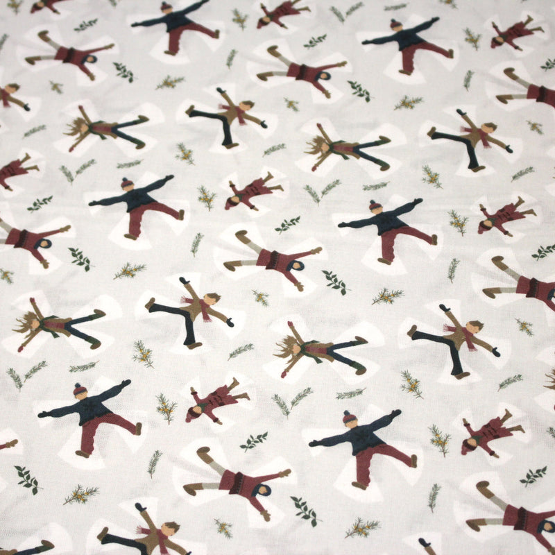 Tissu coton NOËL, gris aux gamins dans la neige - OEKO - TEX - tissuspipi.com
