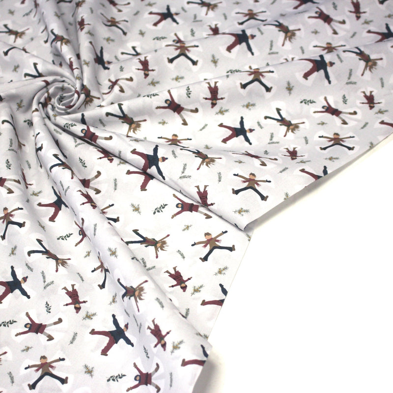 Tissu coton NOËL, gris aux gamins dans la neige - OEKO - TEX - tissuspipi.com