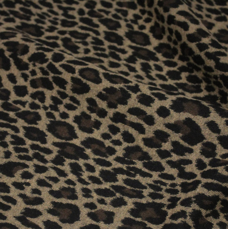 Tissu lainage motif léopard : grège & chocolat ou tout chocolat - EXCLUSIVITE FABRIQUEE EN ITALIE - tissuspipi.com