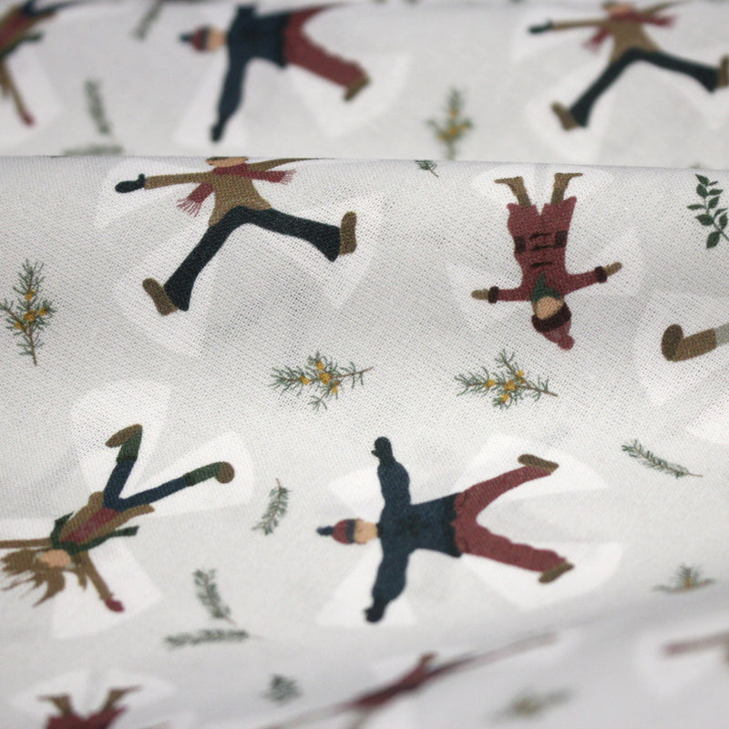 Tissu coton NOËL, gris aux gamins dans la neige - OEKO - TEX - tissuspipi.com