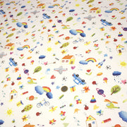 Tissu cotonnade aux DESSINS D'ENFANT multicolores, fond blanc - tissuspipi.com