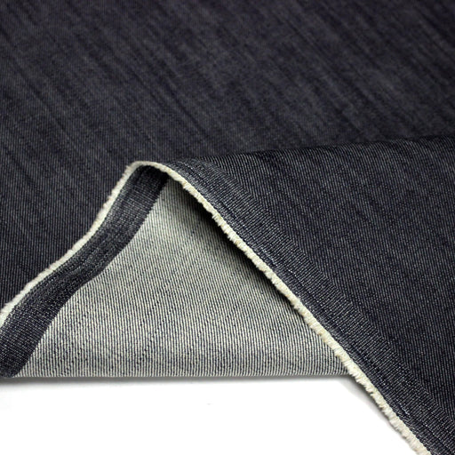 Tissu DENIM brut coton élasthanne bleu marine - Fabrication italienne - tissuspipi.com