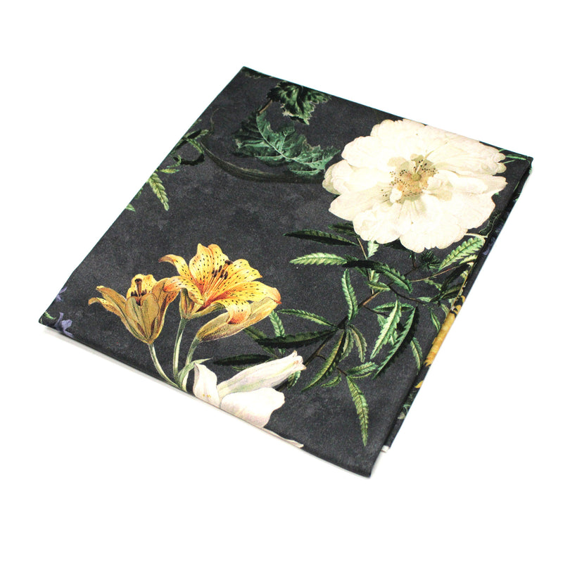 Tissu de coton demi - natté ROMANTISME aux grandes fleurs jaunes, roses et blanches - OEKO - TEX - tissuspipi.com