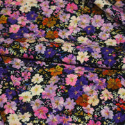 Tissu Viscose fluide ZATA floral parme et violet fond noir – STANDARD 100 OEKO - TEX - tissuspipi.com