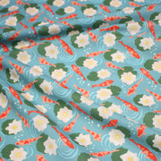 Tissu cotonnade motif japonais KOï aux poissons carpes koï & nénuphars, fond bleu d'eau - OEKO - TEX - tissuspipi.com