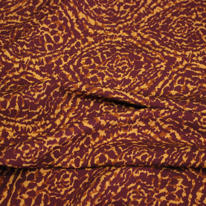 Tissu Viscose fluide ASSA arabesques rouge bordeaux fond ocre – STANDARD 100 OEKO - TEX - tissuspipi.com