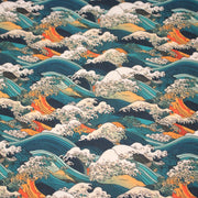 Tissu cotonnade motif japonais de la vague Kanagawa d’Hokusai, tons vert canard, oranges et blancs - OEKO - TEX - tissuspipi.com