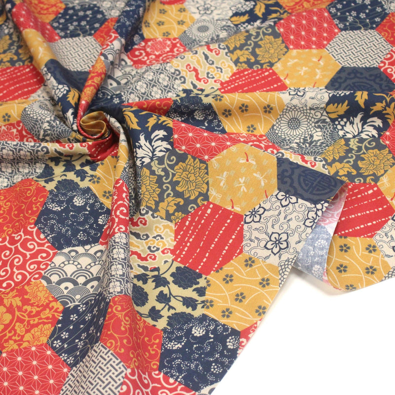 Tissu cotonnade HARAJUKA, motifs japonais, tons bleus, jaunes et rouges - OEKO - TEX - tissuspipi.com