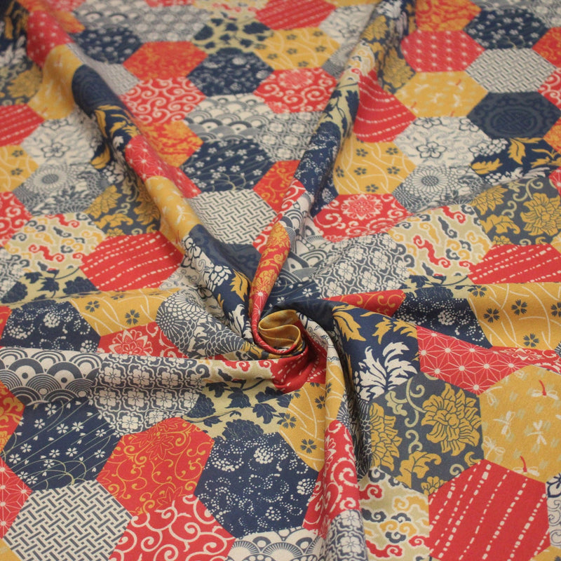 Tissu cotonnade HARAJUKA, motifs japonais, tons bleus, jaunes et rouges - OEKO - TEX - tissuspipi.com