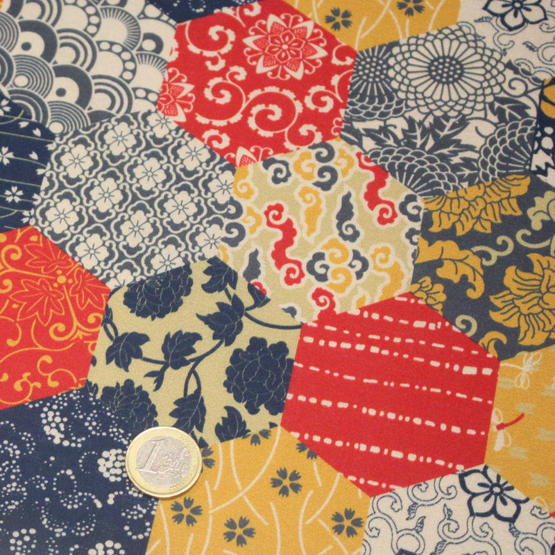 Tissu cotonnade HARAJUKA, motifs japonais, tons bleus, jaunes et rouges - OEKO - TEX - tissuspipi.com