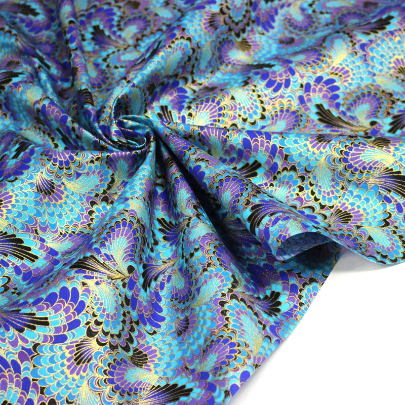 Tissu cotonnade motif japonais LES PLUMES DE PAON dorées, bleu turquoise ou rose fuchsia - COLLECTION JAPON DORÉ - tissuspipi.com