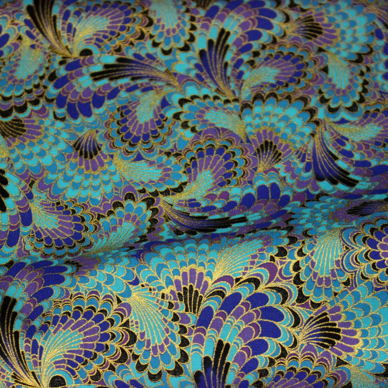 Tissu cotonnade motif japonais LES PLUMES DE PAON dorées, bleu turquoise ou rose fuchsia - COLLECTION JAPON DORÉ - tissuspipi.com