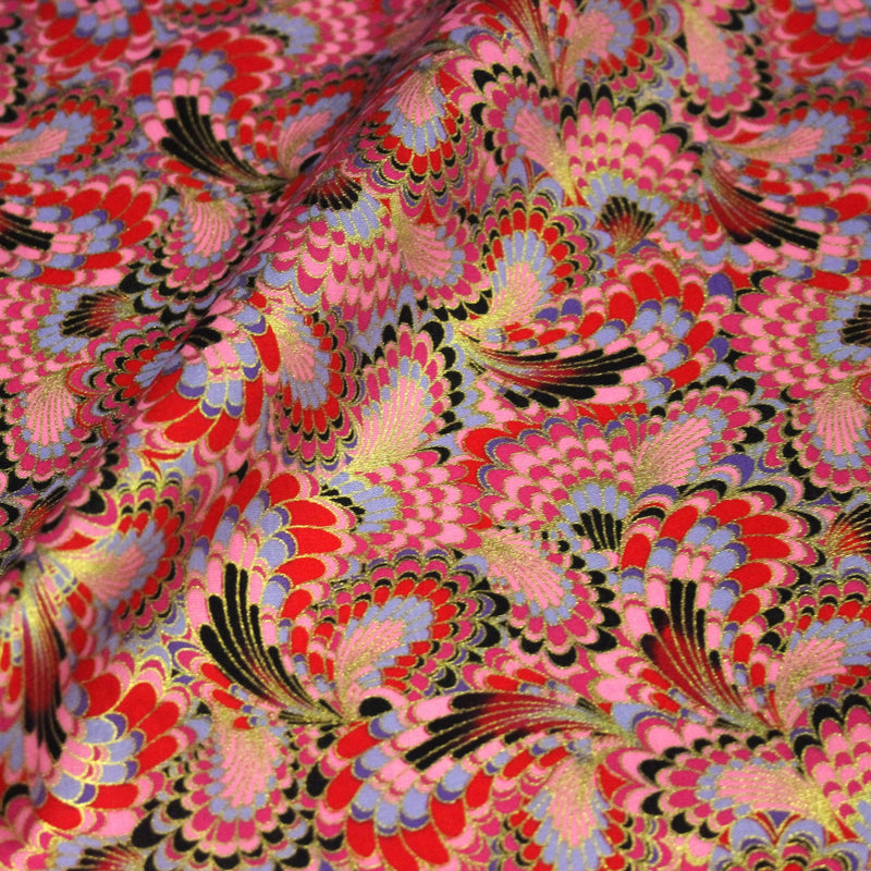 Tissu cotonnade motif japonais LES PLUMES DE PAON dorées, bleu turquoise ou rose fuchsia - COLLECTION JAPON DORÉ - tissuspipi.com