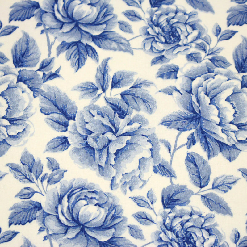 Tissu cotonnade HAMPTON BLOOM, motif britannique fleuri bleu ou rose - OEKO - TEX STANDARD 100 - tissuspipi.com