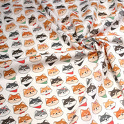 Tissu cotonnade KAWAII aux chiens japonais Shiba blancs, gris et roux, noeud papillon & bandanas - OEKO - TEX - tissuspipi.com