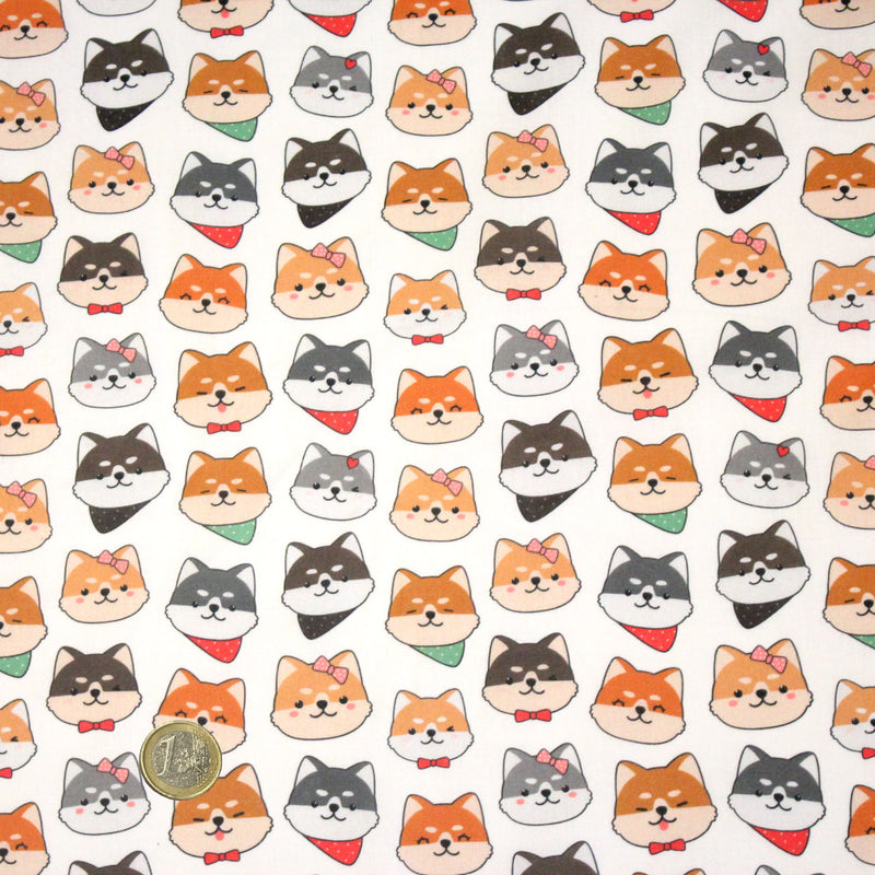 Tissu cotonnade KAWAII aux chiens japonais Shiba blancs, gris et roux, noeud papillon & bandanas - OEKO - TEX - tissuspipi.com
