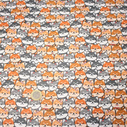 Tissu cotonnade KAWAII aux chiens japonais Shiba blancs, gris et roux, noeud papillon - OEKO - TEX - tissuspipi.com