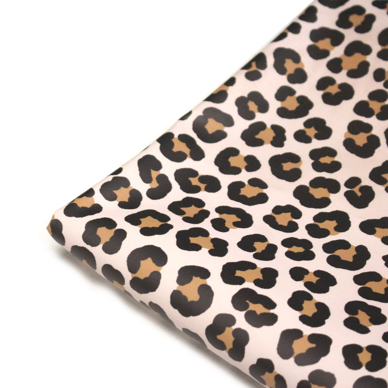 Tissu habillement imperméable, imprimé motif LEOPARD - tissuspipi.com