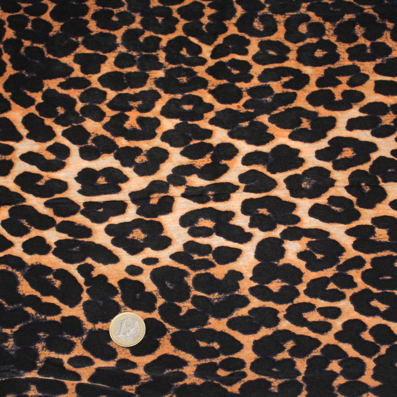Tissu habillement satin velours, imprimé motif LEOPARD - tissuspipi.com