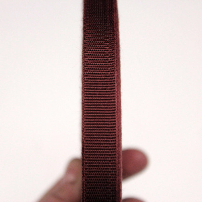Ruban gros grain rouge bordeaux 12mm - Galette de 50 mètres - Fabrication française - tissuspipi.com