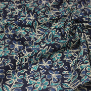 Tissu coton fin imprimé INDIENNES, fleuri traditionnel bleu écru vert, fond bleu marine - STANDARD 100 OEKO - TEX - tissuspipi.com