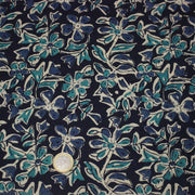 Tissu coton fin imprimé INDIENNES, fleuri traditionnel bleu écru vert, fond bleu marine - STANDARD 100 OEKO - TEX - tissuspipi.com