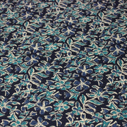 Tissu coton fin imprimé INDIENNES, fleuri traditionnel bleu écru vert, fond bleu marine - STANDARD 100 OEKO - TEX - tissuspipi.com