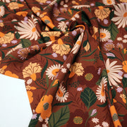 Tissu Viscose fluide marron, fleurs d'automne oranges & roses, MORICETTE - STANDARD 100 OEKO - TEX - tissuspipi.com