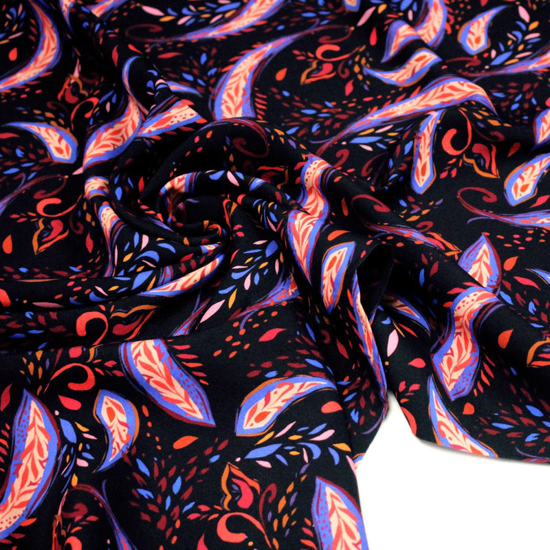 Tissu Viscose fluide noir, motifs cachemire rouge et bleus modernes, NINI - STANDARD 100 OEKO - TEX - tissuspipi.com