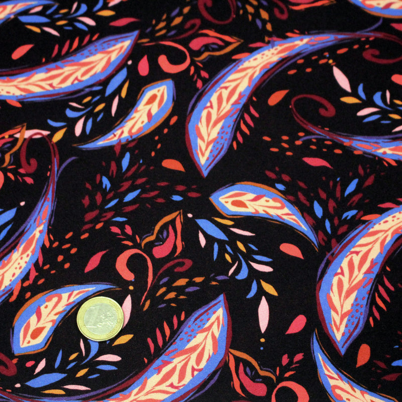 Tissu Viscose fluide noir, motifs cachemire rouge et bleus modernes, NINI - STANDARD 100 OEKO - TEX - tissuspipi.com