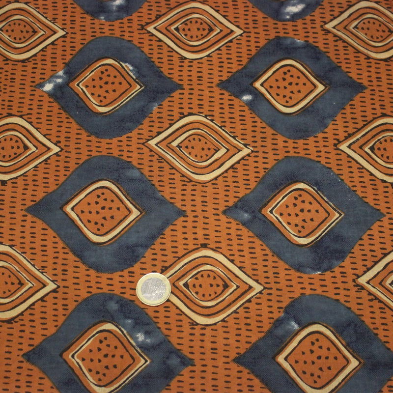 Tissu coton fin imprimé INDIENNES, losanges ocres et bleus - STANDARD 100 OEKO - TEX - tissuspipi.com