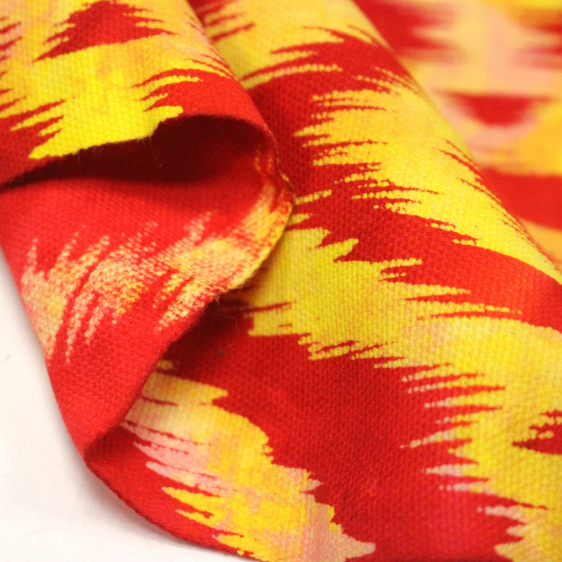 Tissu coton demi natté IKAT INDIEN imprimé traditionnel : bleu/vert ou rouge/jaune - MADE IN INDIA - tissuspipi.com